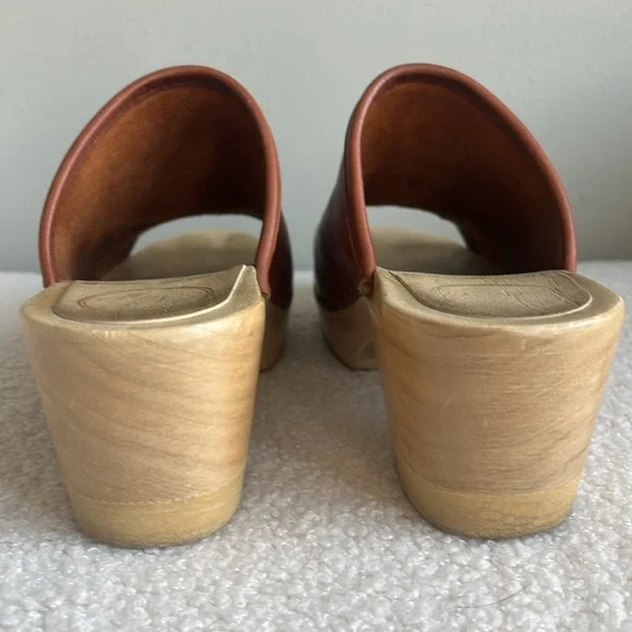 -No. 6 Daria Mid Heel Sandal - Picture 7 of 8